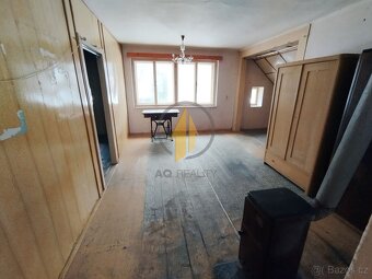 Prodej RD se zahradou v žádané lokalitě obce Koberovy. - 11