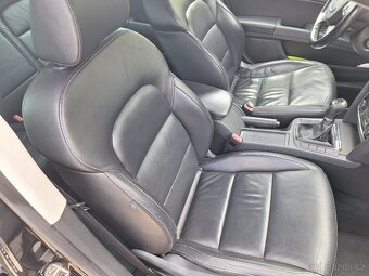 Superb 2.0Tdi 103kw Elegance 2011,Výborný stav bez koroze. - 11