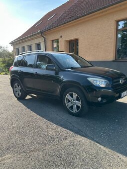 Toyota RAV 4 - 11