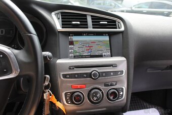 Citroën C4 - 11