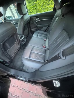 Audi e-tron 50 quattro,Matrix - 11