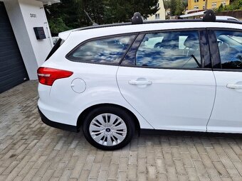 FORD Focus, 1.5 TDCi (88 kW), r.v. 2018, plný servis - 11