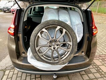 Renault Grand Scenic IV Intens dCi 130 rok 05/2017 - 11