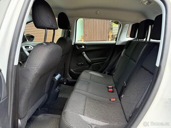 Peugeot 2008 1.2i 60 KW2017 Nové v ČR, pouze 83290km - 11