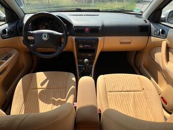 Škoda Octavia 1.6  75kw - 11