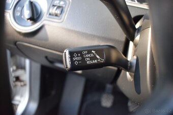 Volkswagen Passat 2,0 TDi BEZ KOROZE,SUPER STAV - 11