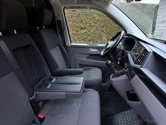 VW Transporter T6.1 ČR DPH 141 tis. km Barva Candy Multivan - 11