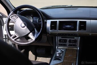 Jaguar XF 2.2 Diesel - 11