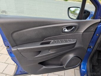 Renault Captur, 1.3 TCe, jen 37 tkm, 110 kW, r. 2018 - 11