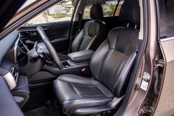 Subaru Outback 2.5i ES Premium AWD - 11