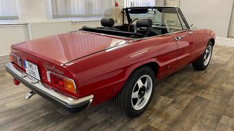 ALFA ROMEO SPYDER - 11