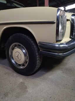 Mercedes W 114-115 D /  Stroke 8 - 11