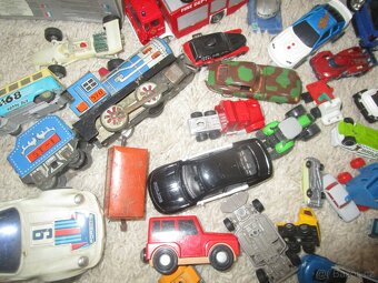 retro hračky-autíčka atd, - 11