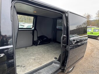 Volkswagen Transporter 2.0 TDI - 11