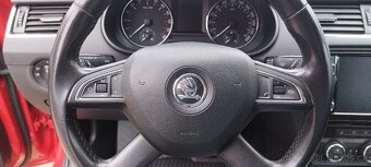 Prodám Škoda Octavia combi 1,6 TDi - 11