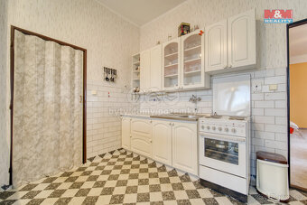 Prodej výrobního objektu, 2050 m², Přeštice, ul. Jungmannova - 11