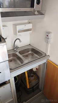 Prodám food truck prodejna - 11