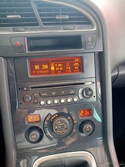 Peugeot 5008 1.6 THP 115kw r.v: 9/2010 - 11