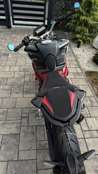 MV Agusta Brutale 800,nové pneu,mnoho doplňků,TOP STAV,ČR - 11
