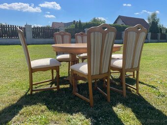 Jídelní stůl a židle - 11