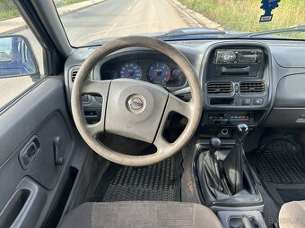 Nissan Double Cab 2.5 TDi 98kw, ČR,tažné,nová STK do 10/2027 - 11