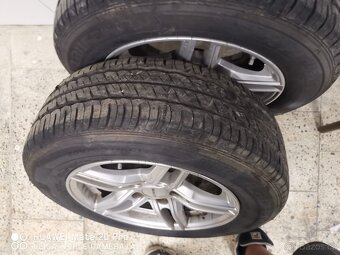 VW T5 Multivan 2,5 TDI - 11