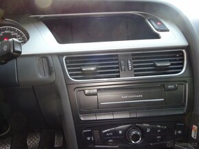 Audi A4 2,0 TDI,GARANCE KM,NEHAVAROVAN - 11