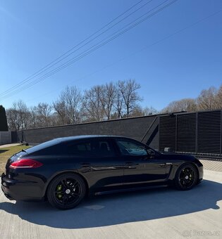 Porsche Panamera e-hybrid - 11