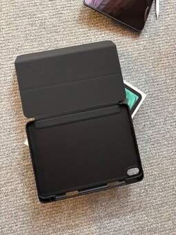 Apple iPad Pro 11" 64GB Wi-Fi vesmírně šedý (2018) - 11