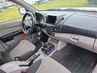 Mitsubishi L 200 L200 2.5 DI-D Single Cab 4x4 2011 - 11