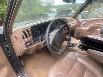 Chevy pick up 2500 gmc Chevrolet - 11