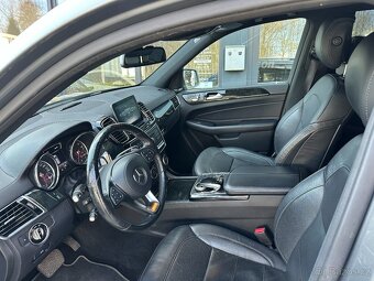 Mercedes-Benz GLS 350 D 4Matic - 11