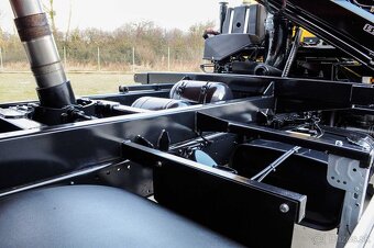 4X4 TŘÍSTRANNÝ SKLÁPĚČ + HYDRAULICKÁ RUKA - MAN TGA 18.280 - 11