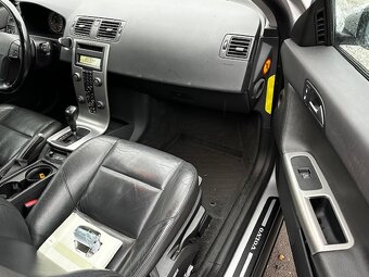 Volvo V50 2.4i 125kw, r.2004, automat, stk, pouze prodej - 11