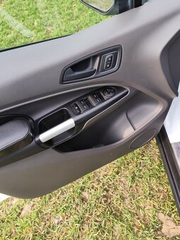 Ford Transit Connect Tourneo - 11
