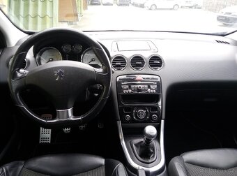 Peugeot 308, GTI 1.6i 147kW TOP 2010 - 11