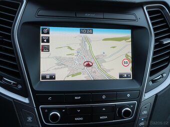 Hyundai Santa Fe 2.2CRDi 147kW 4x4 AUTOMAT 7MÍST TAŽNÉ 1MAJ - 11