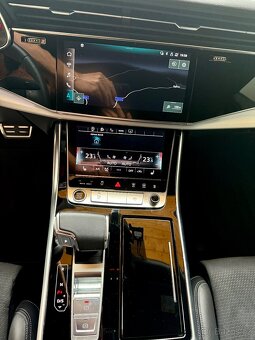 Audi Q8, diesel, S-line,  DPH, vzduch, CZ, záruky 4 roky, - 11