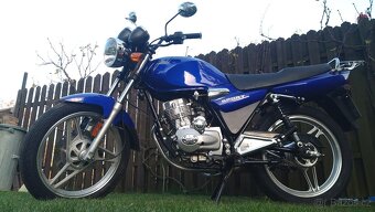 YUKI 125 Sport - 11