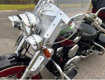 Prodám KAWASAKI VN 1500 CLASSIC TOURER FI - 11