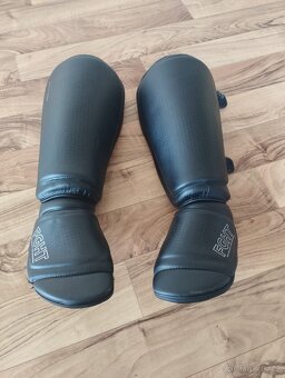 Komplet vybavení na kickbox - 11