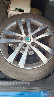 Lehká litá kola Škoda 17" s letními pneu 225/45 R17 - 11