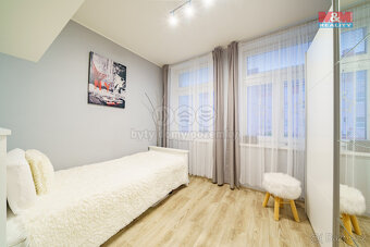 Prodej bytu 4+kk, 110 m², Cheb, ul. Májová - 11