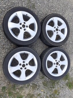 Sada 225/45 17, orig. Kola Škoda Pegasus 7x17, 5x112 - 11