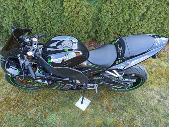 Kawasaki ZX-10R Ninja R.V.2004 - 11