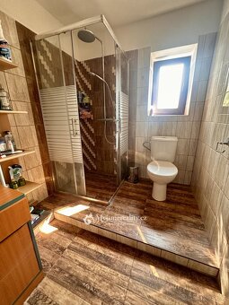 Prodej rodinné domy, 125 m2 + sklep a zahradní domek - Blann - 11
