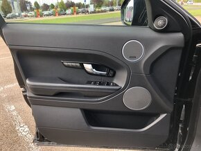 Range Rover Evoque (2014) 2,0 / pano / 240 koní - 11