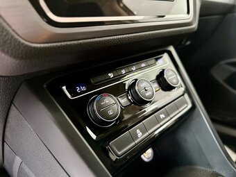VW Touran III 1.6TDI/81Kw/2016/7-MÍST/1.MAJITEL/HEZKÝ STAV - 11