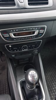 Renault Megane 3 1.9dci 96kw - 11