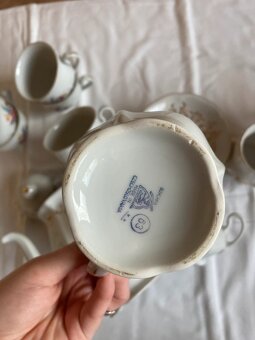 Porcelánová sada s květinami - 11